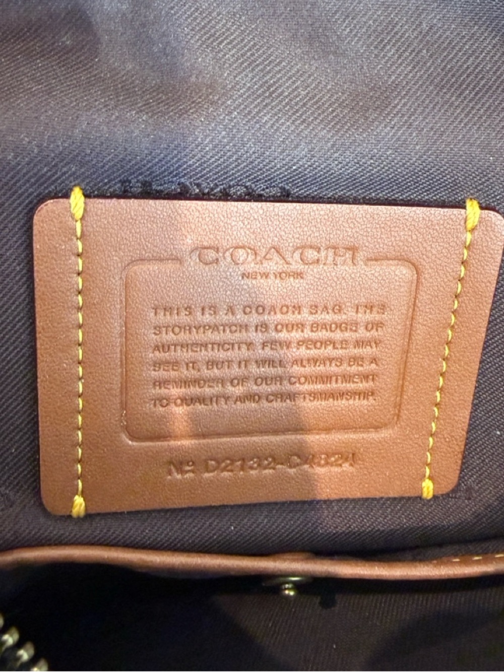 Authentic Coach Lori Black Pebble Leather Shoulder Bag With Gold Hardware - Picture 8 of 14